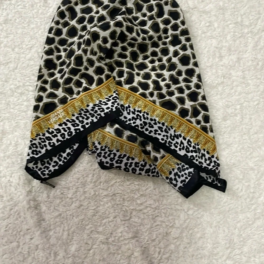 Gianni Versace Black and yellow Silk Scarf